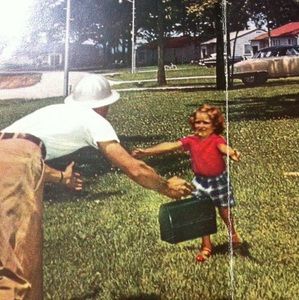 Meet your Posher, Cynthia